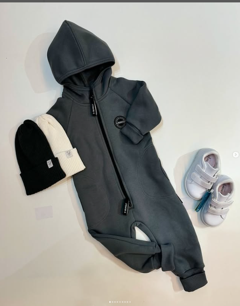  комбинезон из футера с мягким начесиком внутри.