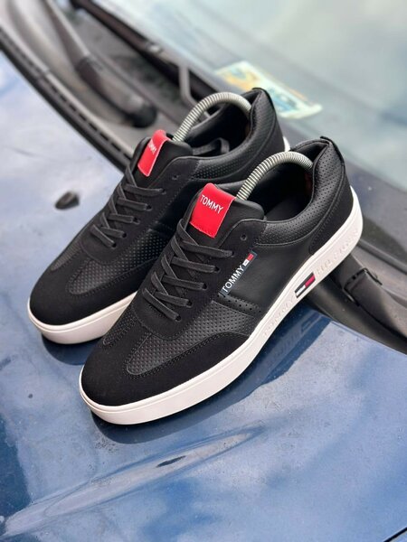Chaussure tommy
