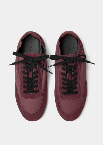 Burgundy women’s sneakers