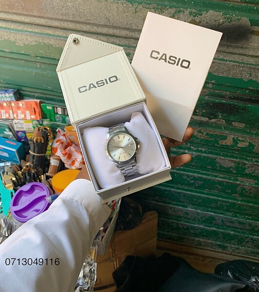 Montre Homme Argentée Casio