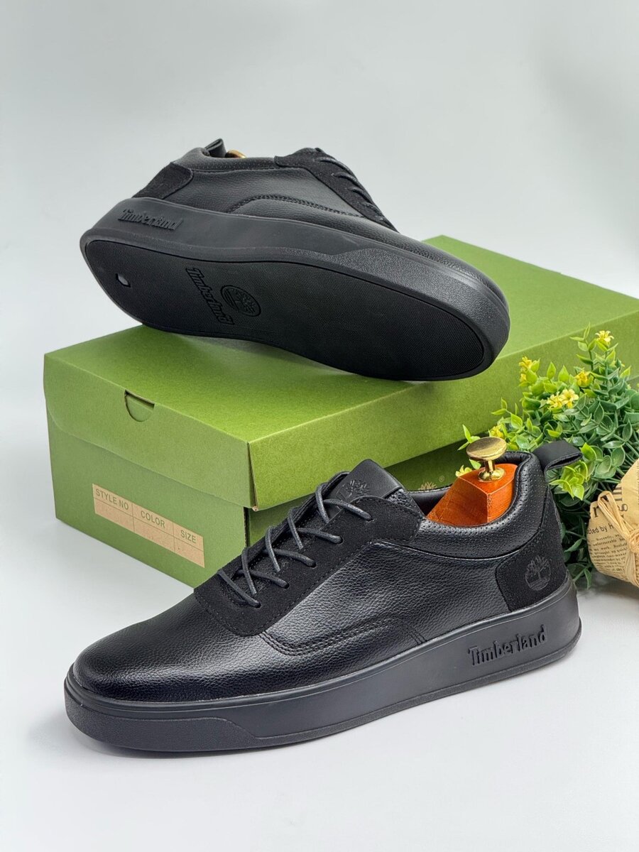 TIMBERLAND ALL BLACK