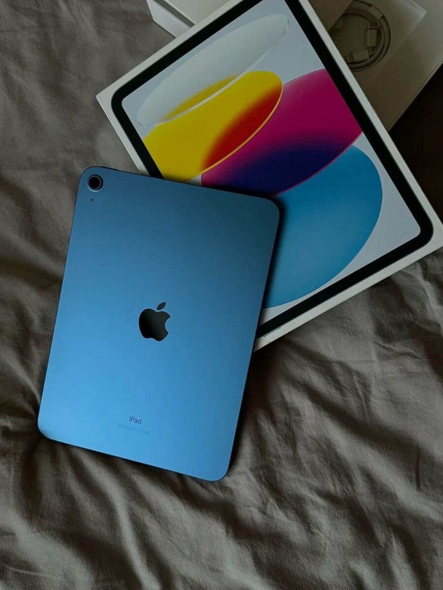 iPad Coloré Wi-Fi 10.9"