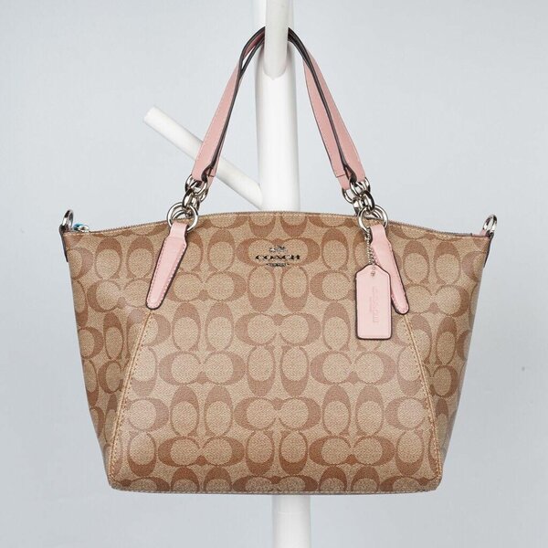 Trendy and affordable bags