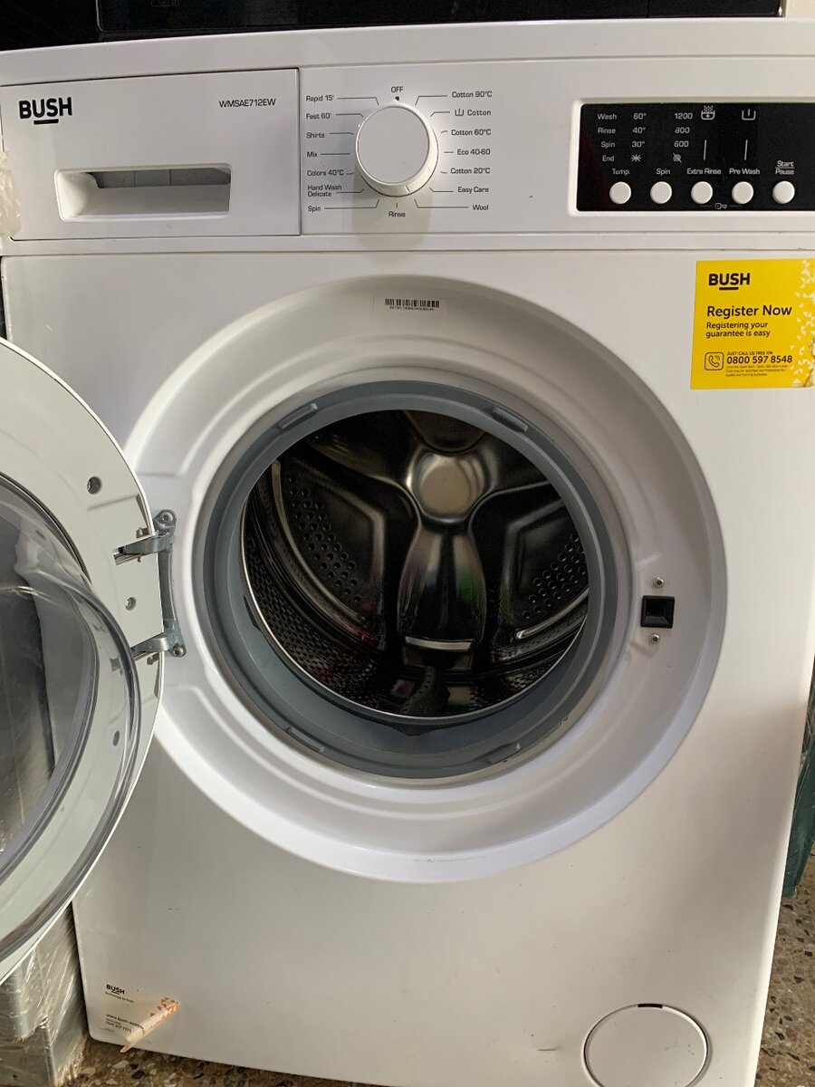 BUSH 7kg (wash and spin) Home used Washing machine