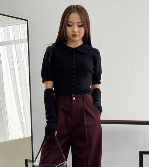 Женская кофта с нарукавниками