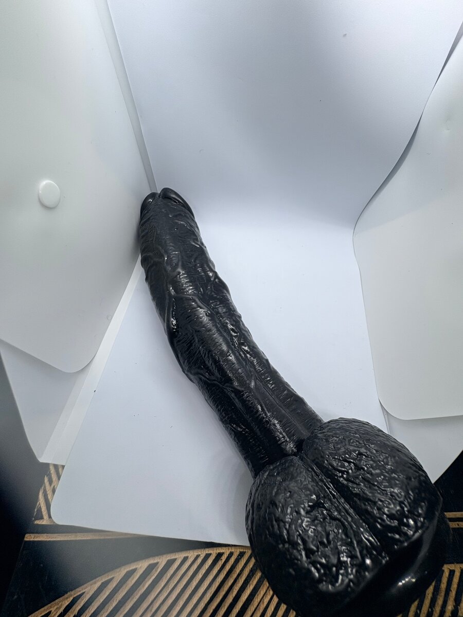 Gode réaliste XXL noir