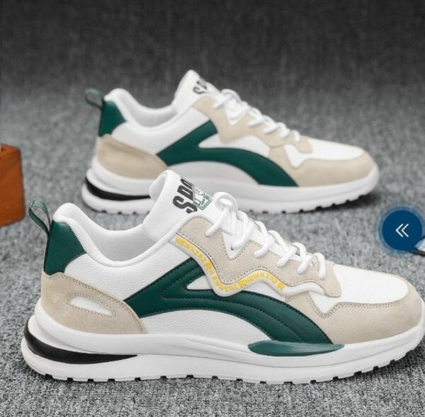 Sneakers blancs et verts