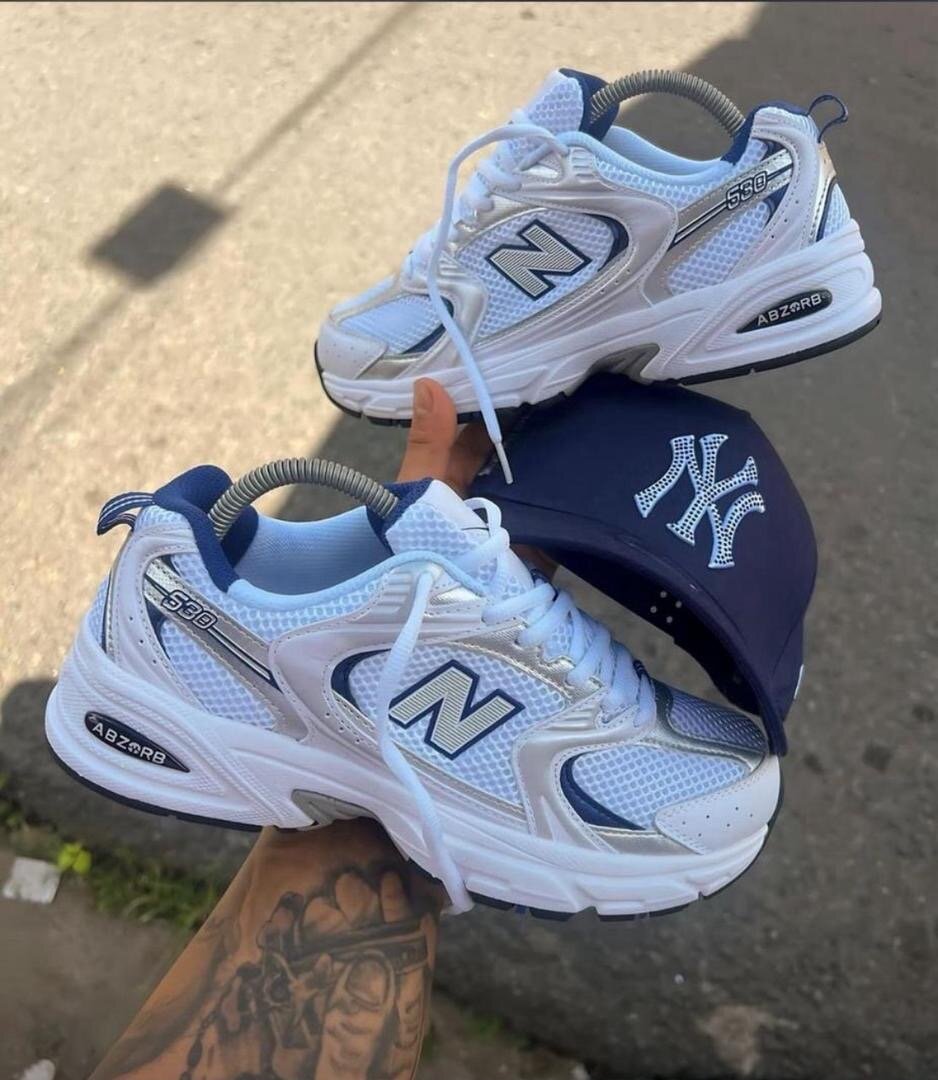 New Balance 530 Sneakers