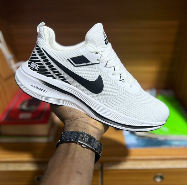 Chaussures Nike homme
