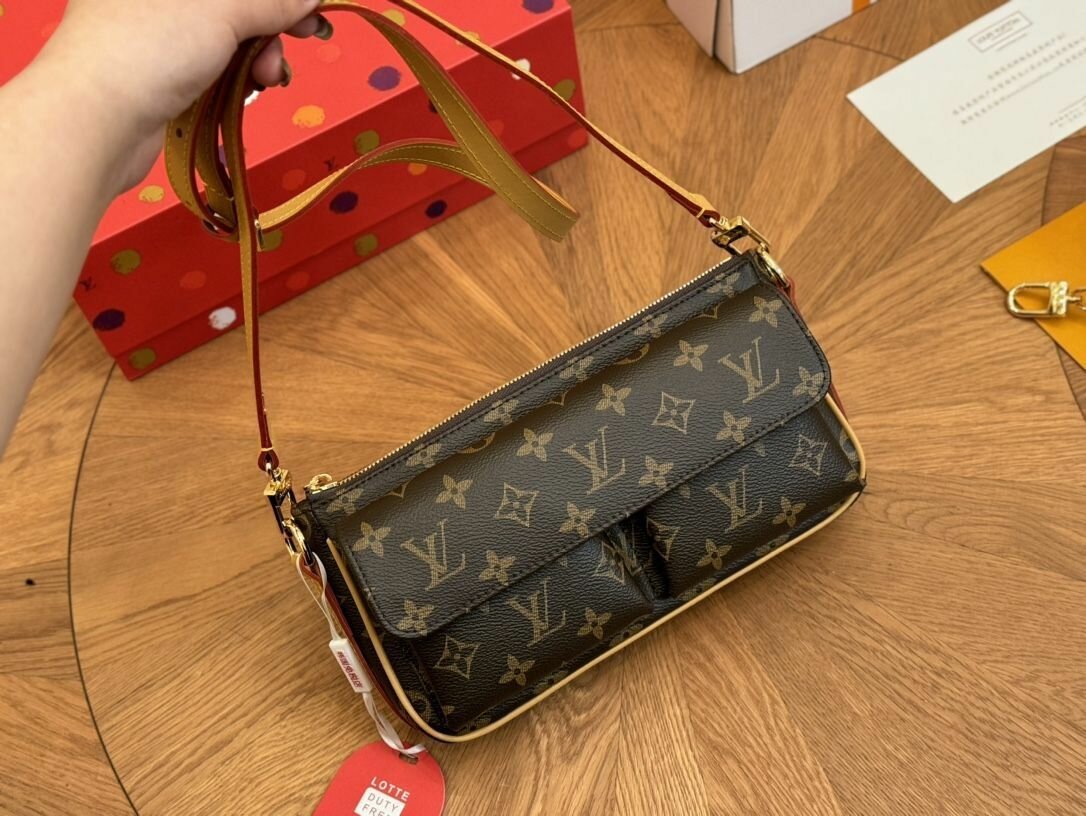 Бренд: LOUIS VUITTON LV