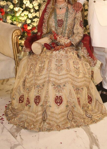 Bridal lehnga, bridal attire, bridal dress