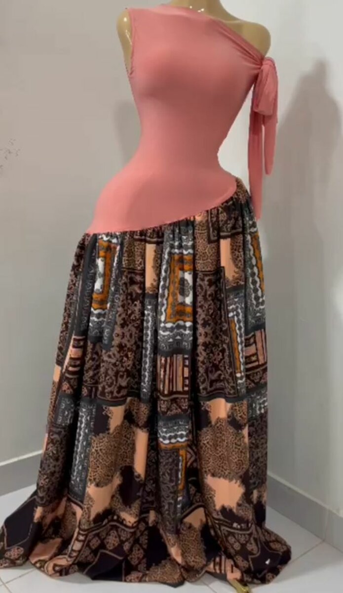 Robe Maxi Imprimée Élégante