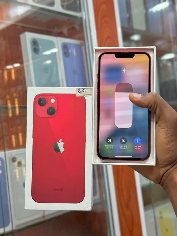 iPhone 13 Rouge - 256 Go