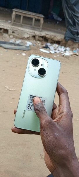 Smartphone TECNO Camon 19