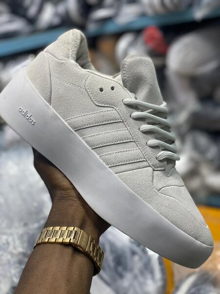 Chaussure adidas