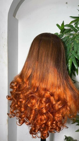 Perruque en dentelle ombrée