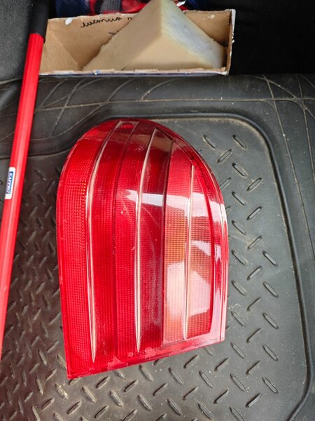 Задние фонари