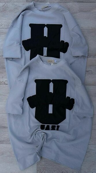 Robe Oversize Grise à Motif