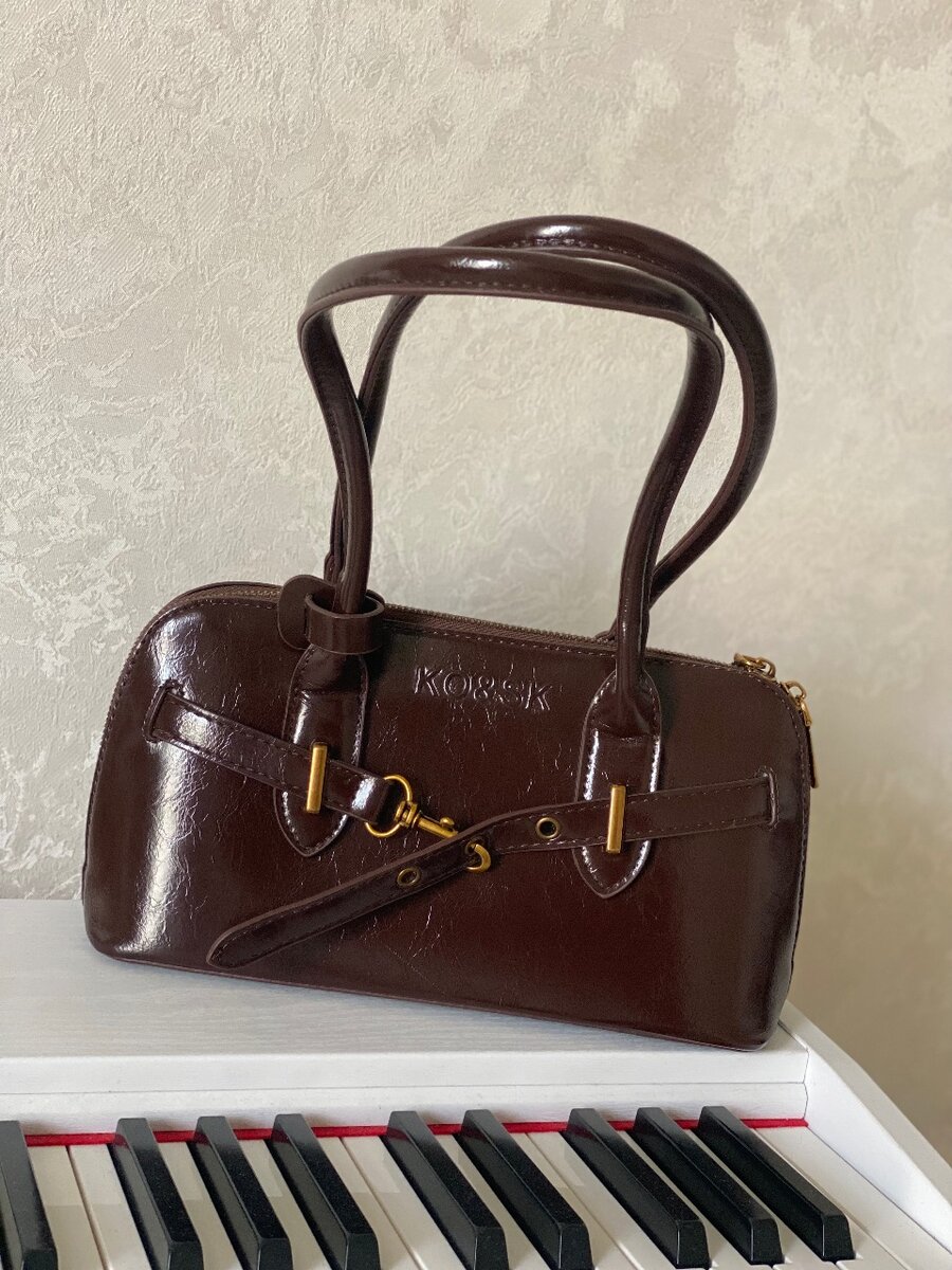 Абсолютно новая сумка