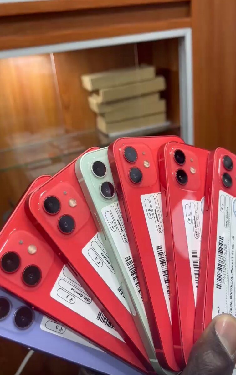 iPhone 12 simple - quasi neuf