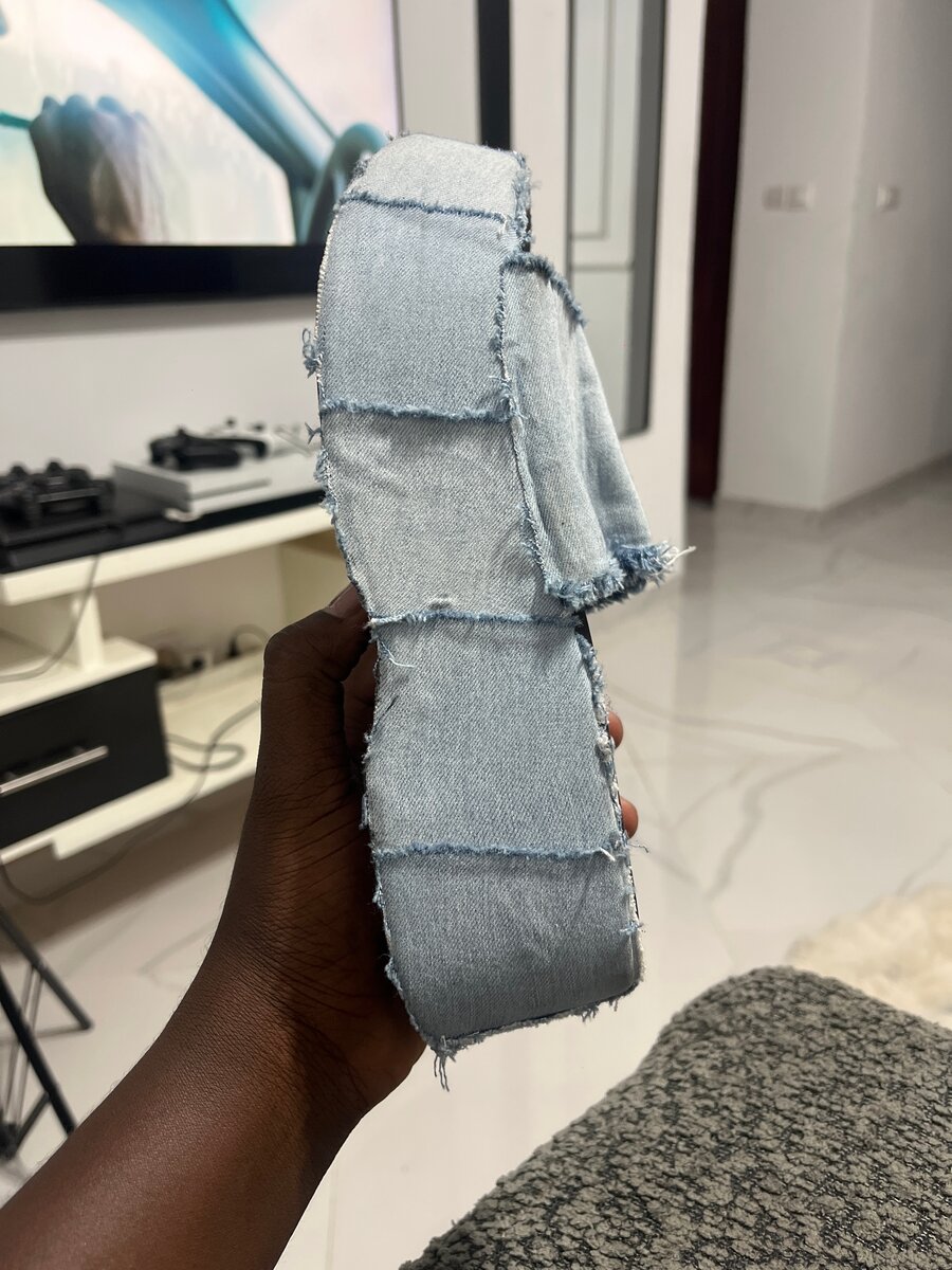 Claquettes en denim stylées