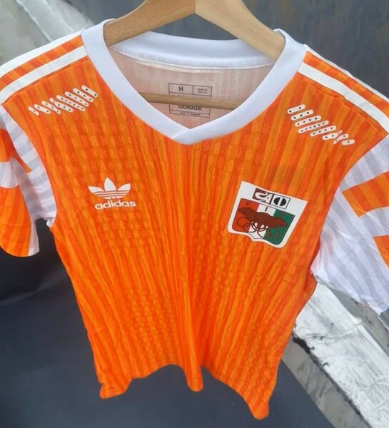 Maillot vintage Adidas orange