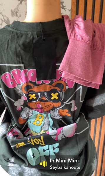 T-shirt graphique ours pour hommes