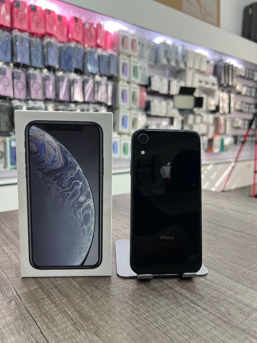 iPhone XR 64GB fully functiona