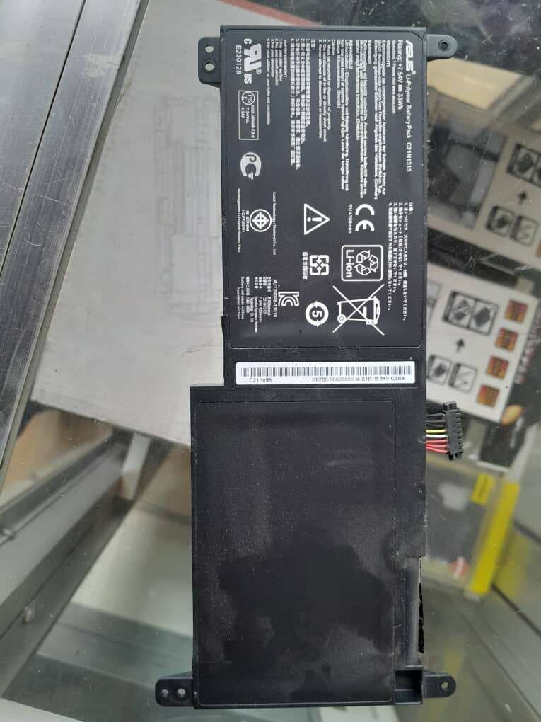 Laptops Batteries Available