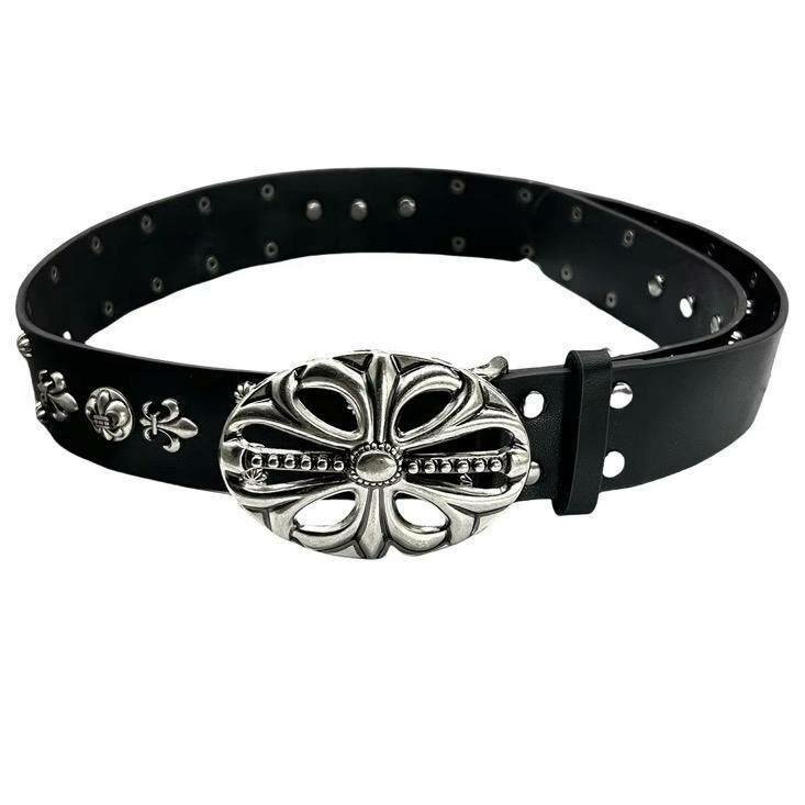 Ceinture en cuir noir avec boucle décorative
