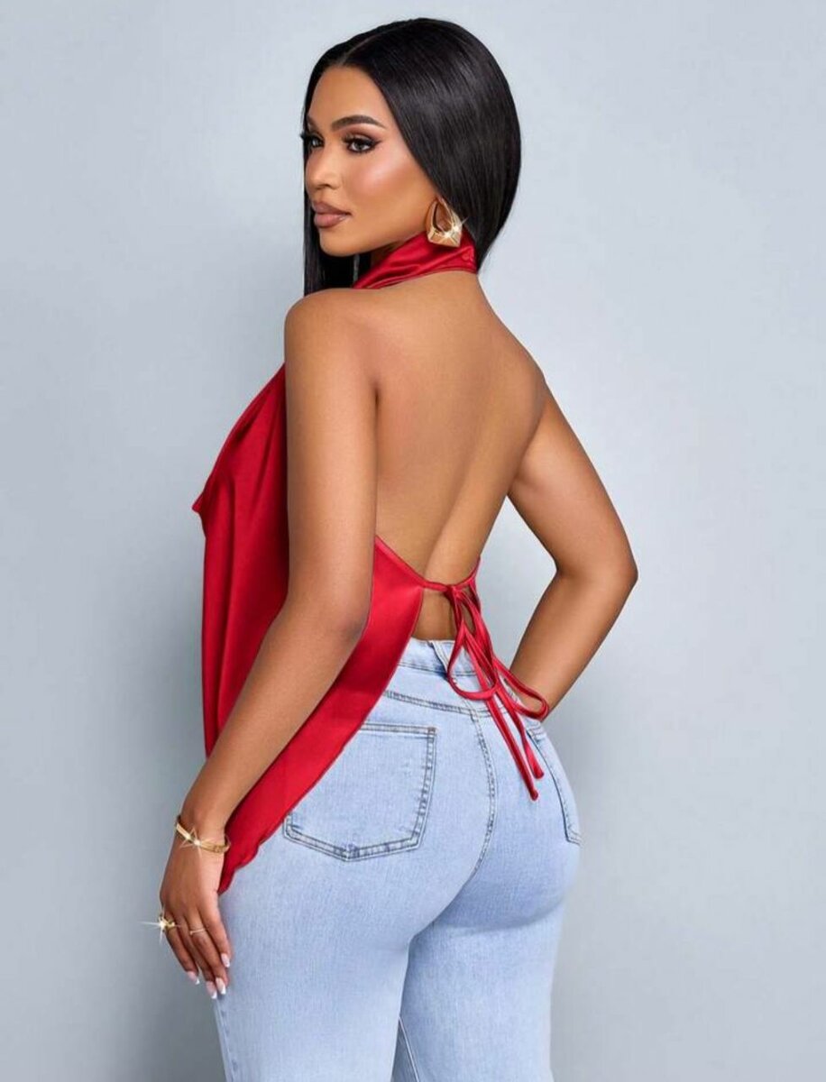 Top dos nu rouge élégant