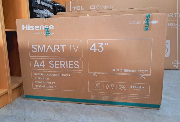 Hisense 43 inches smart tv satellite