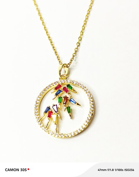 Collier en or multicolore