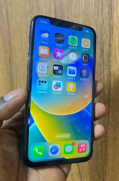 iPhone X 64GB Noir Débloqué