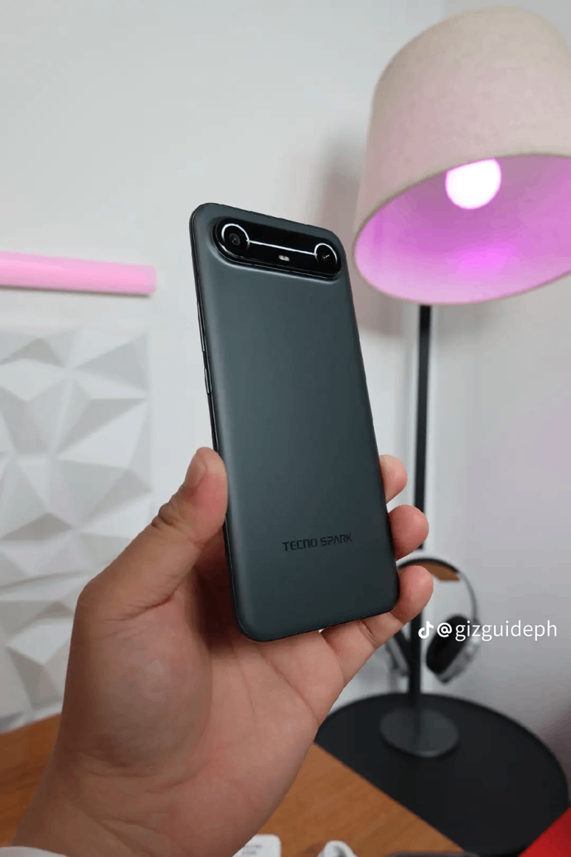 Smartphone TECNO Spark Slim