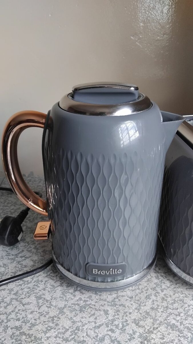 Breville toaster and kettle combo