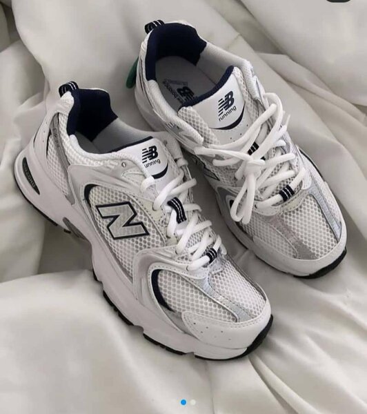 Baskets de sport en mesh