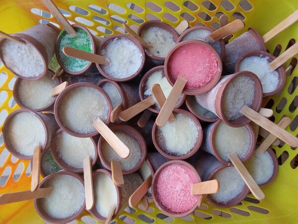 Glaces artisanales en pot