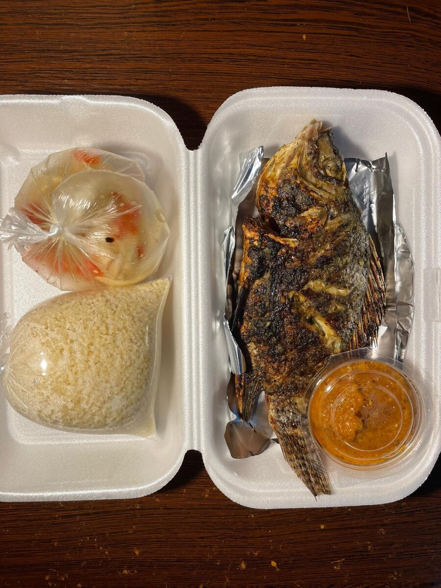 Poisson Braisé avec Attiéké