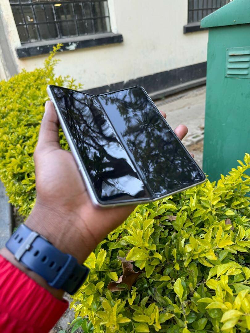 Samsung Galaxy Z fold 3 5G