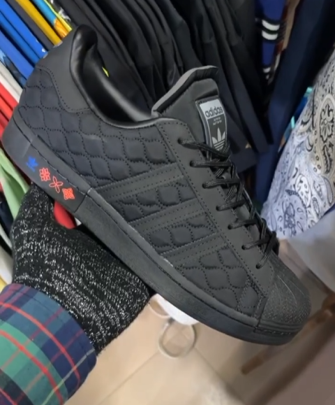 ADIDAS Men Casual Sneakers