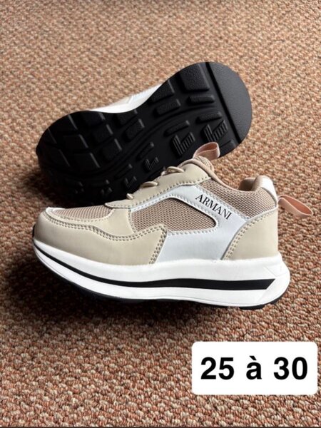 Chaussures de sport élégantes enfants