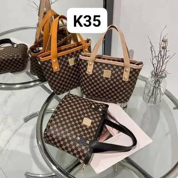 Stylish women's handbag