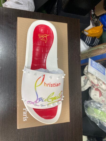 Tongs Blancs Louboutin