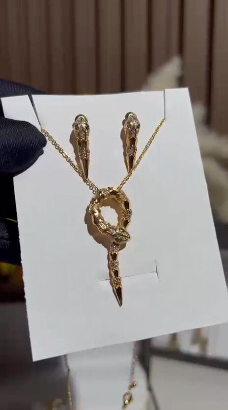 Set de bijoux plaqué or