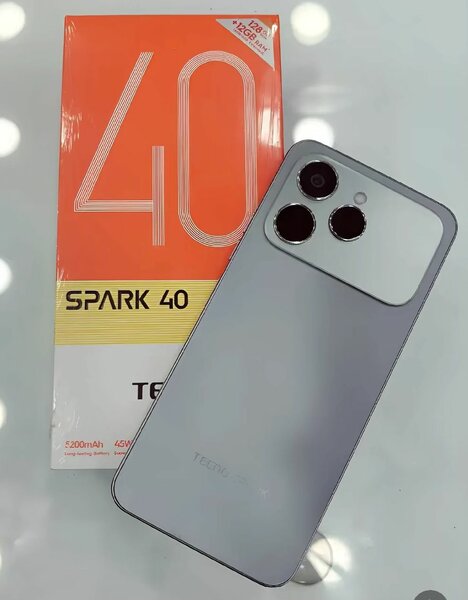 Smartphone Tecno Spark 40