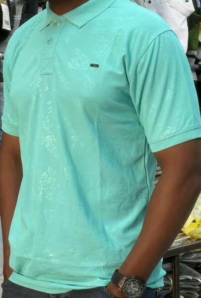 T-shirt green floral print