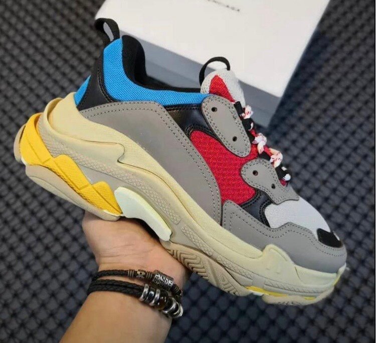 Sneakers multicolores tendances