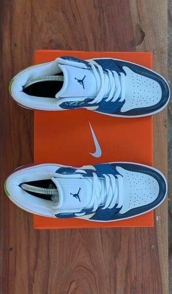 JORDAN 1 LOW GS (MESSY ROOM)