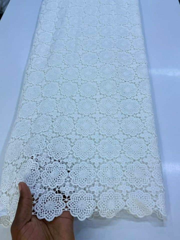 Tissus en dentelle élégants